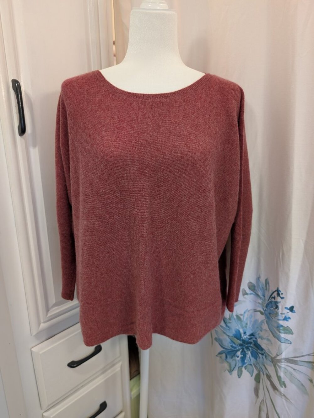 Garnet Hill Women's 100% Cashmere Sweater Relaxed Wide Scoop Neck Size S Pink
